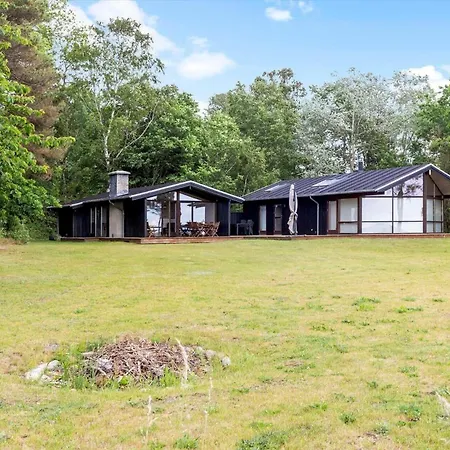 84337-knebel-blishonevej-5 Feriehus
